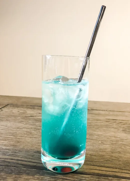 bluewater breeze cocktail