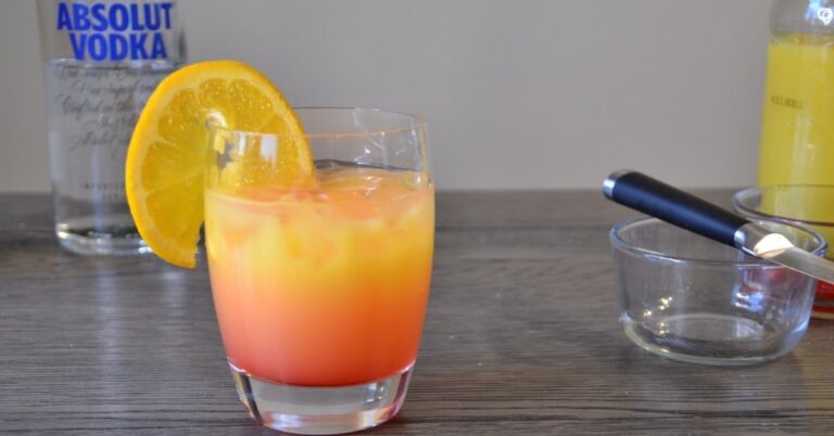 The Perfect Vodka Sunrise Recipe