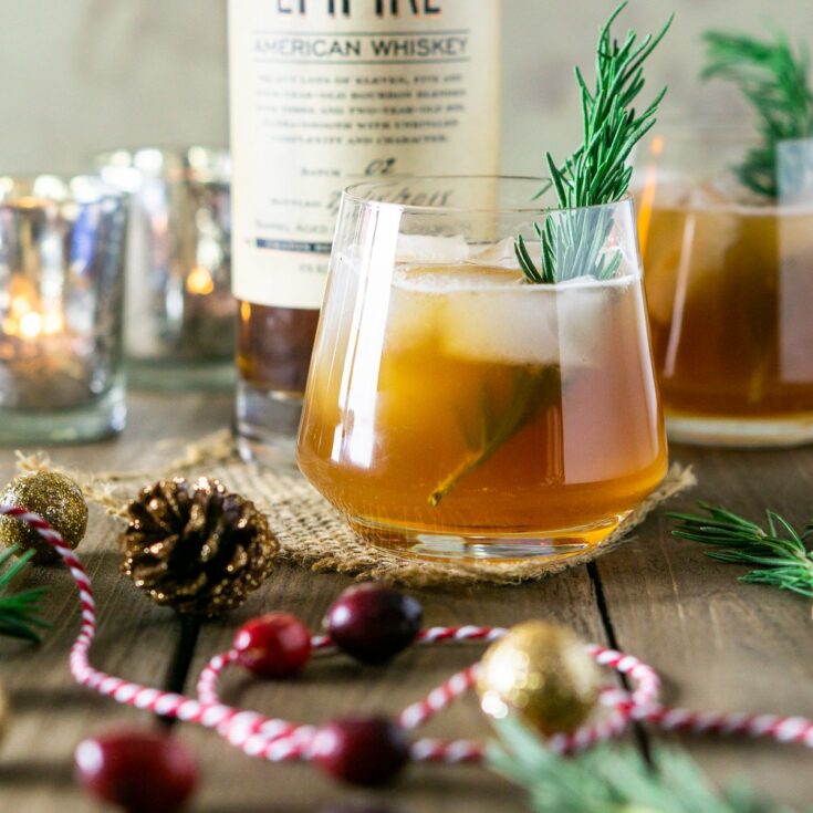 chai cranberry bourbon smash