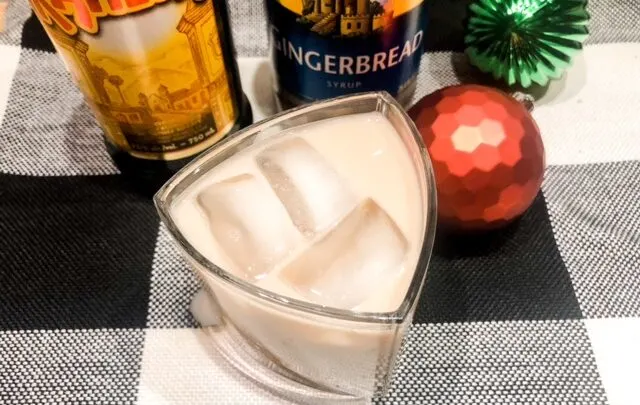 Gingerbread white russian 