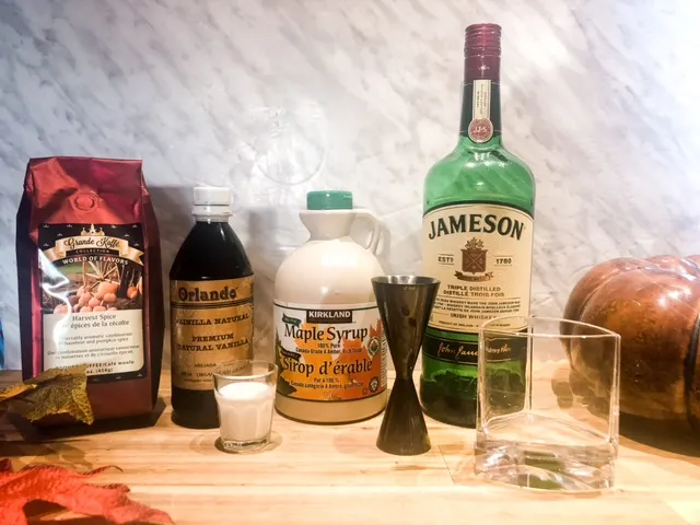 whiskey coffee cocktail