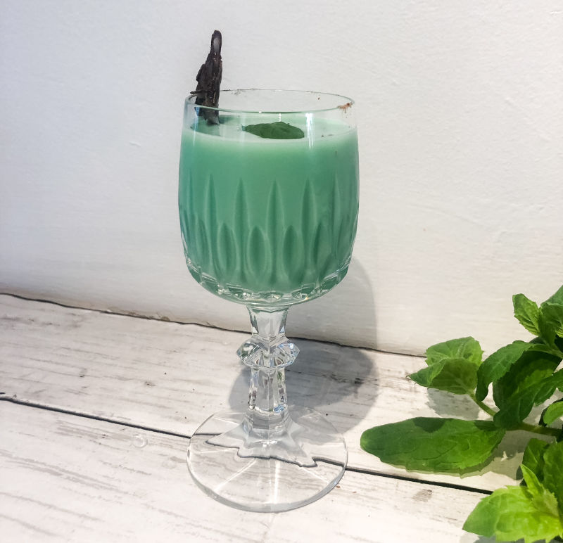 after eight cocktail