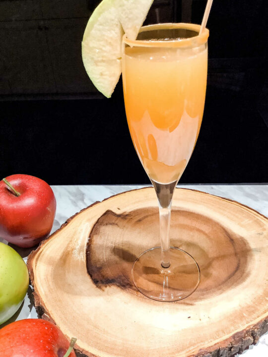 Caramel Apple Mimosa {The Perfect Fall Cocktail}