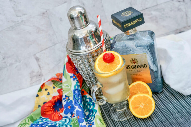 the best amaretto sour cocktail