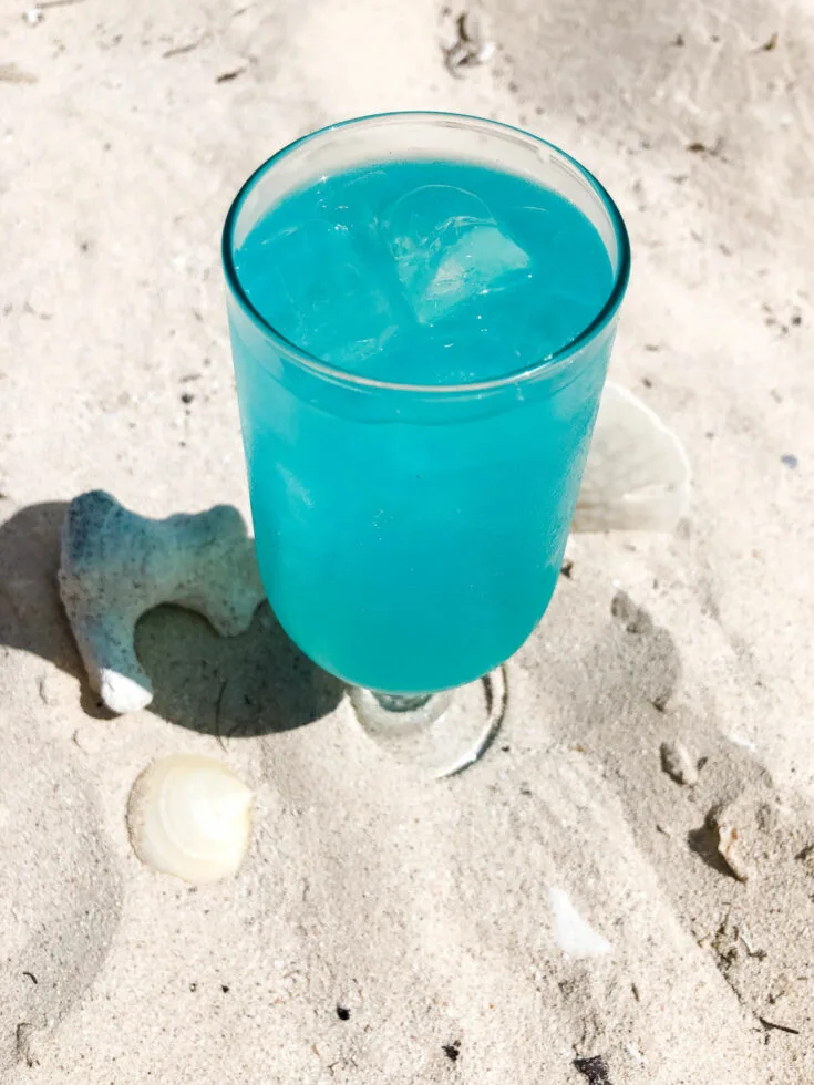 Blue Memories cocktail