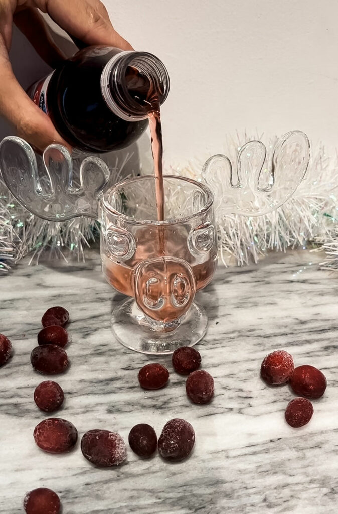 Jingle Berry cocktail