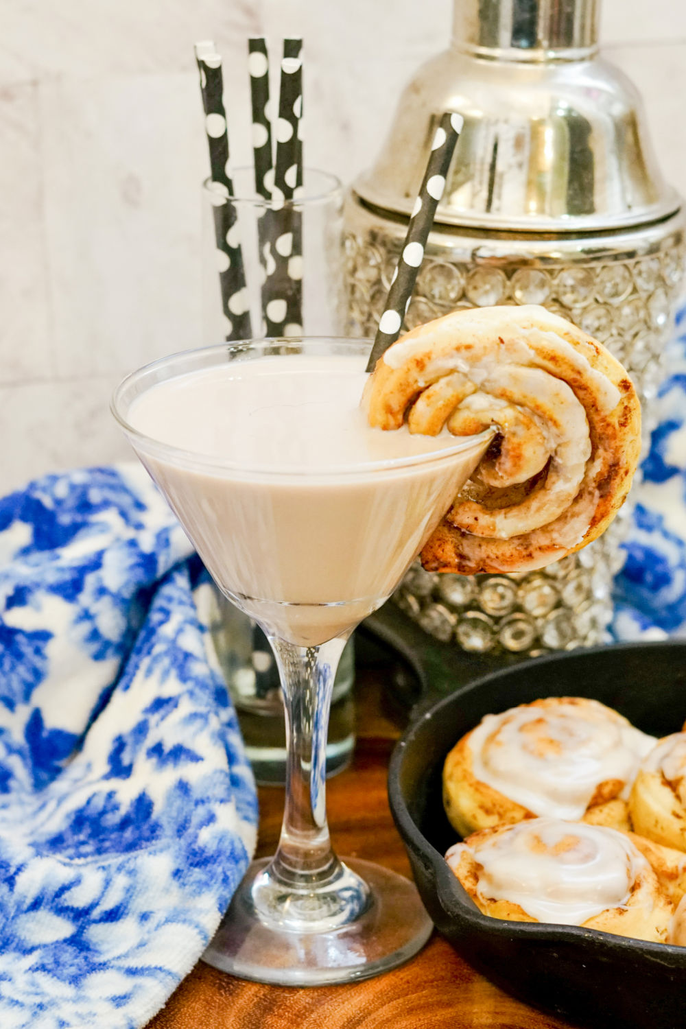 Cinnamon Roll Martini Recipe