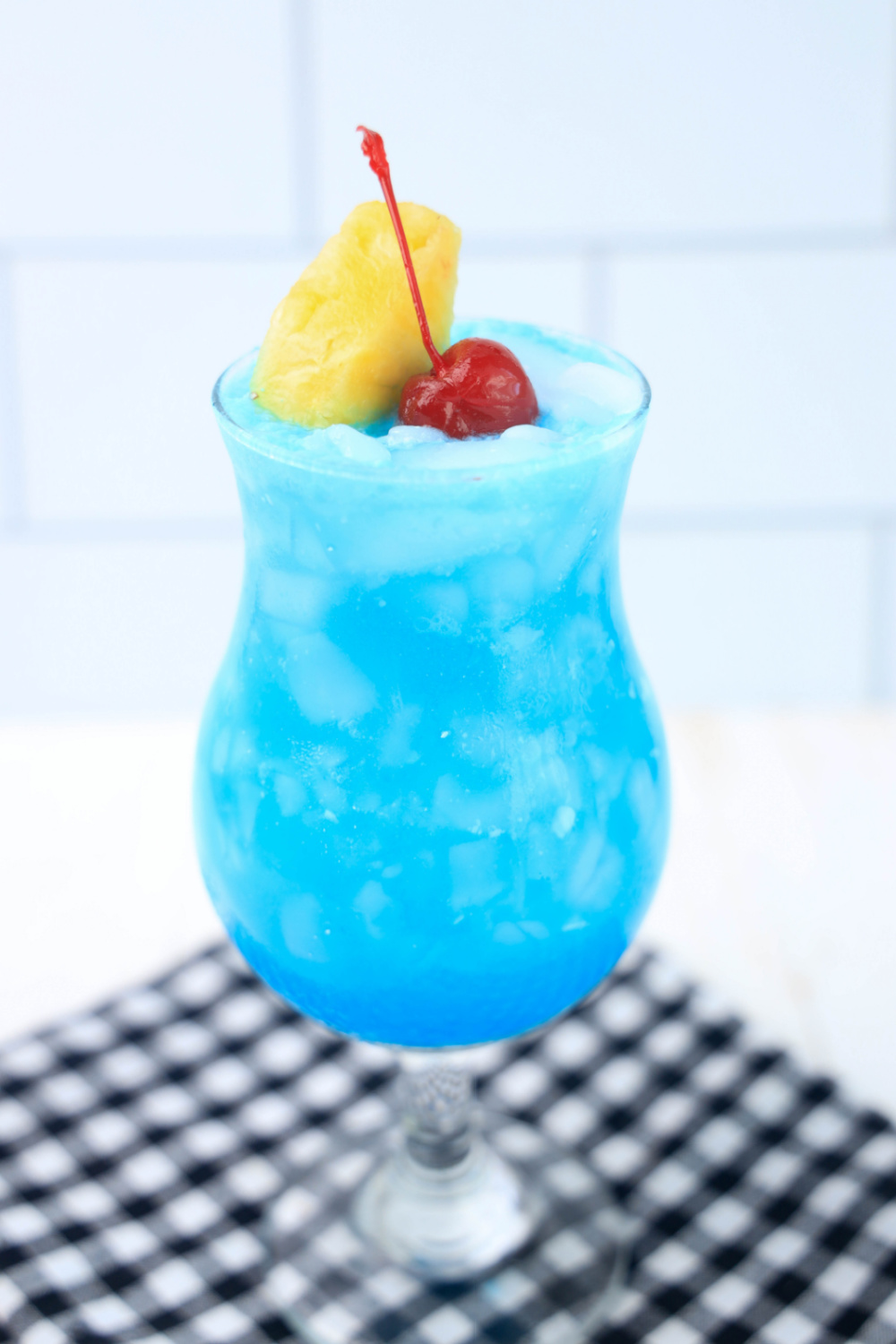 Blue Hawaiian Cocktail Recipe blue-hawaiian-cocktail-recipe