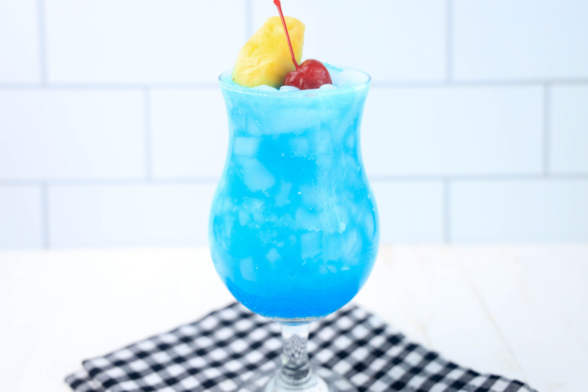 Blue Hawaiian Cocktail Recipe