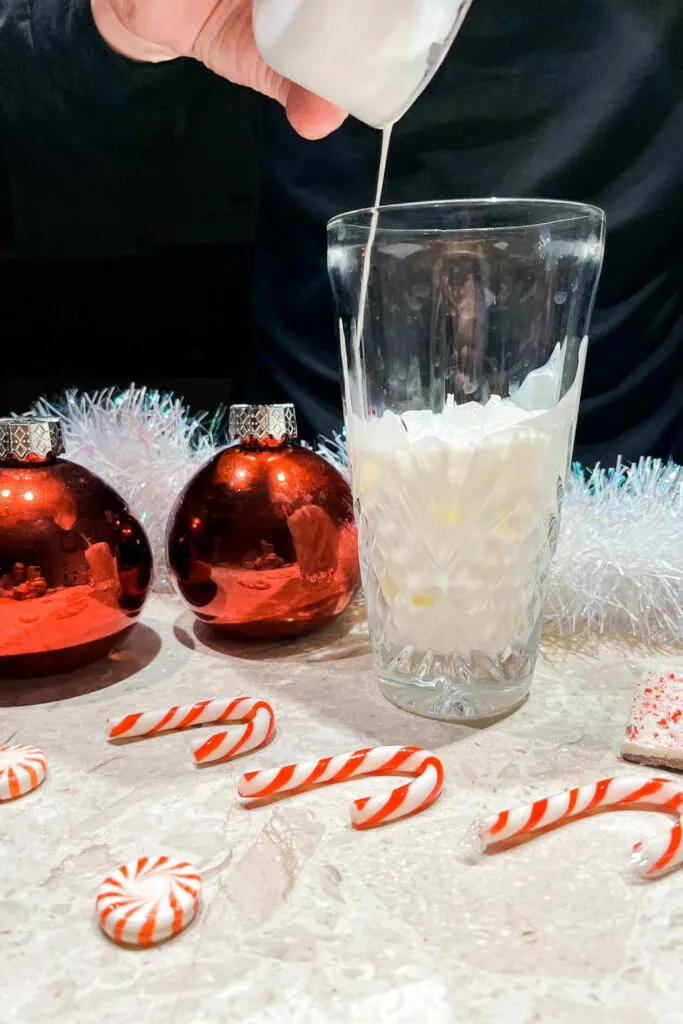 How to make a peppermint bark martini
