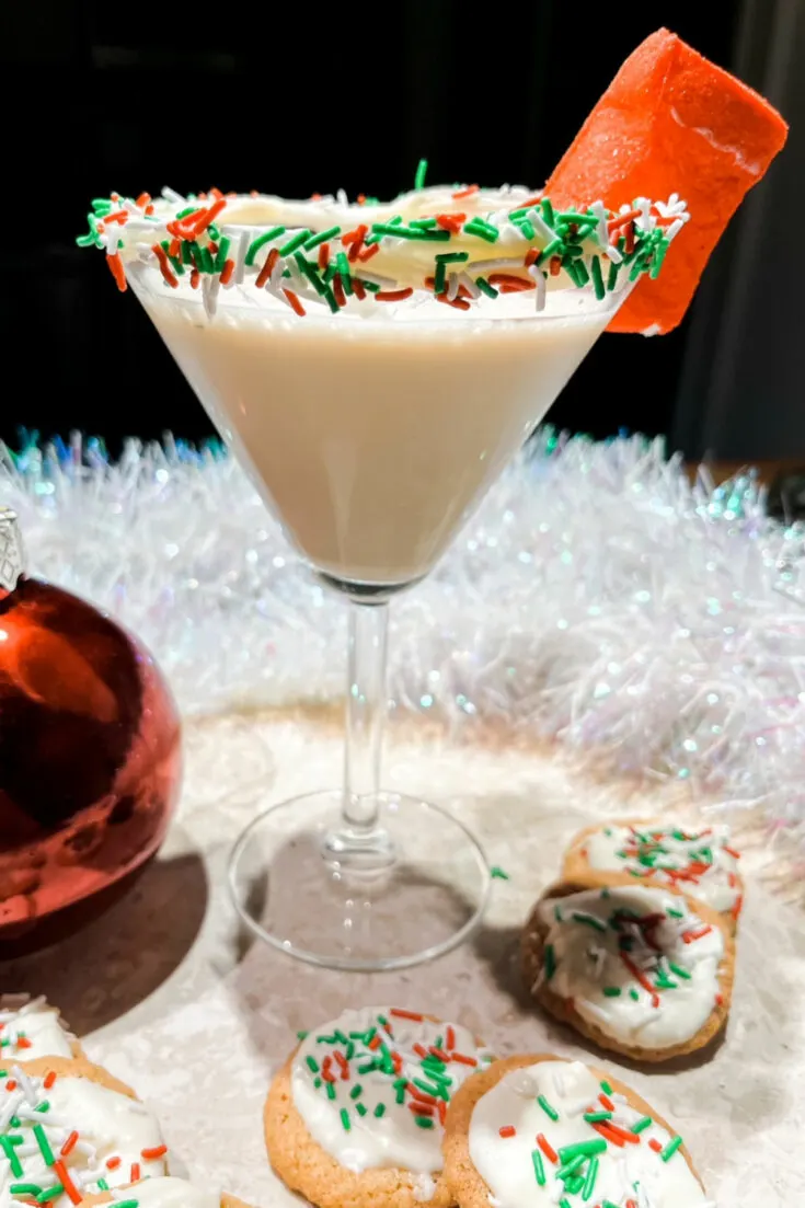 How To Make A Christmas Sugar Cookie Martini