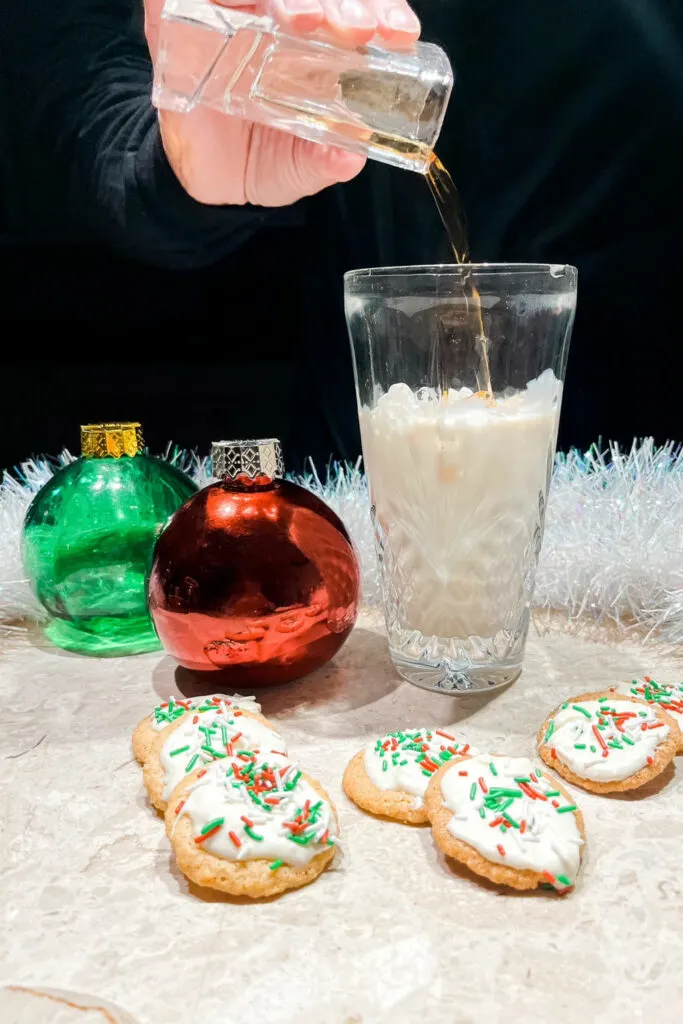 How To Make A Christmas Sugar Cookie Martini