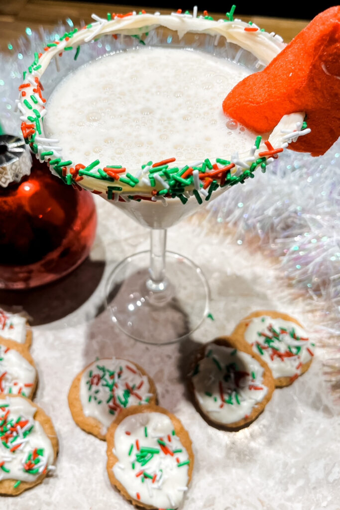 How To Make A Christmas Sugar Cookie Martini