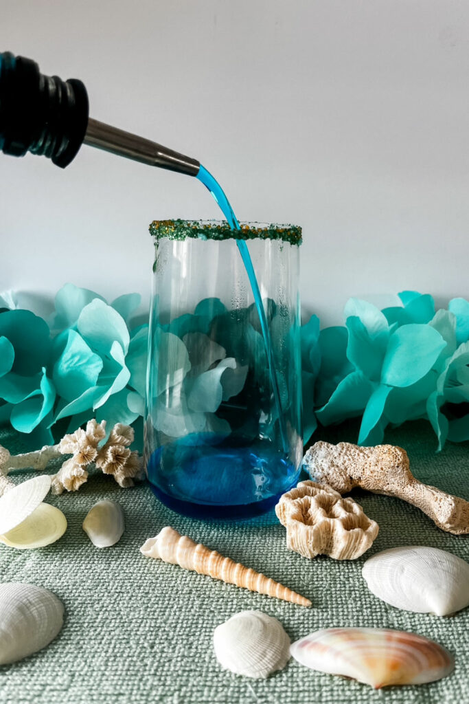 how to make a Siren's song cocktail