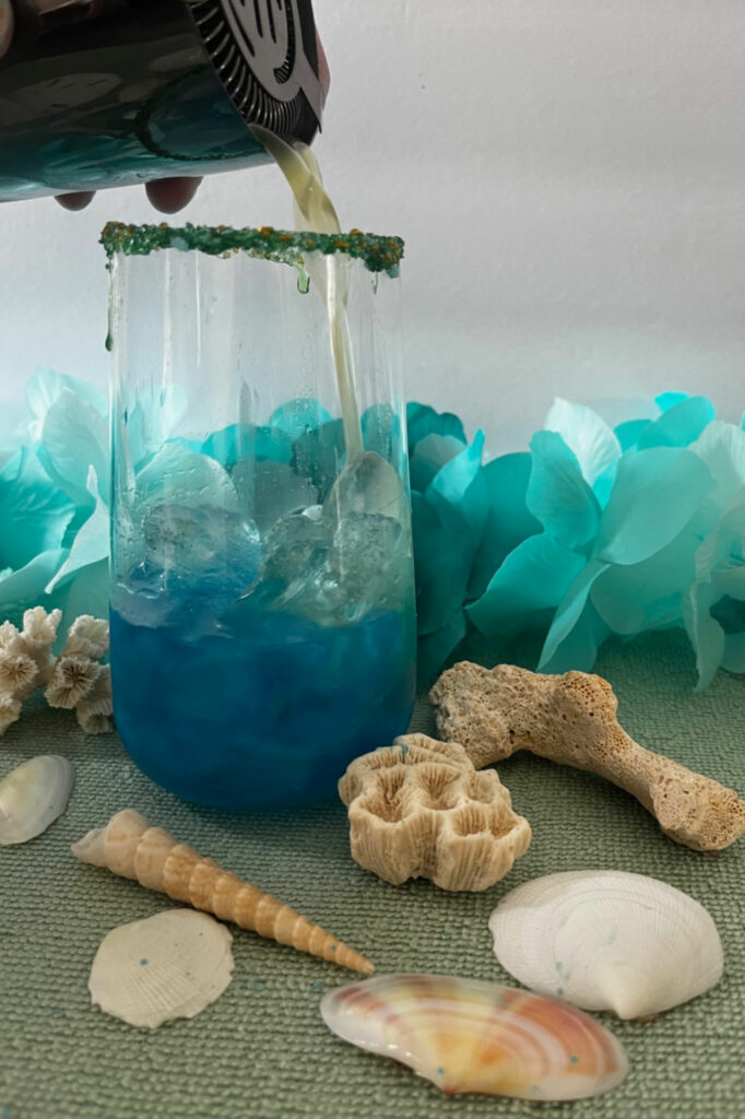 How to make a Siren's song cocktail