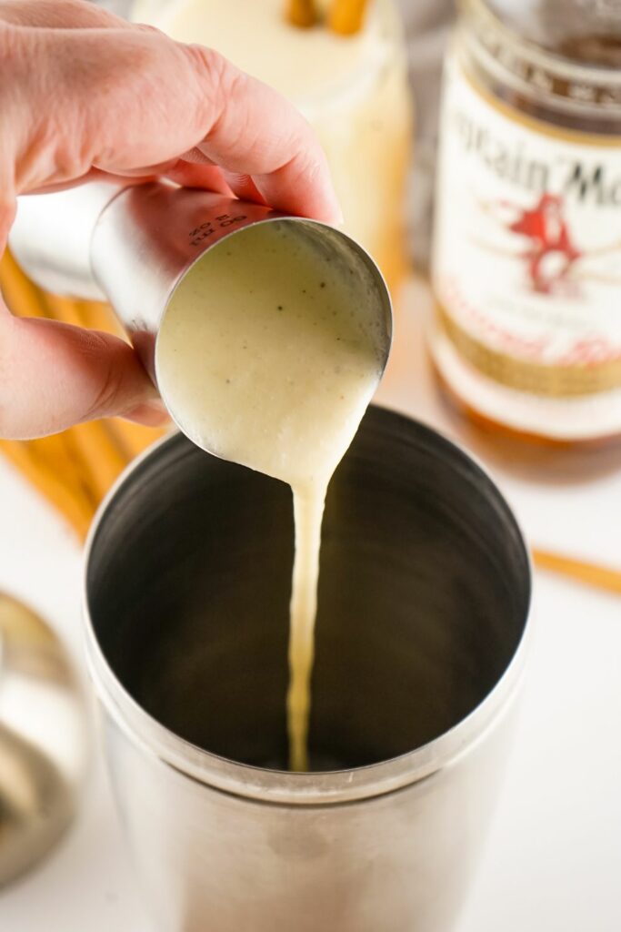 how to make an eggnog shot