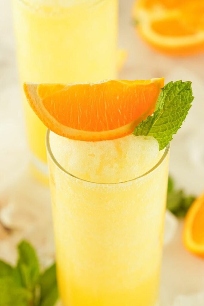 How to make a frozen fuzzy navel