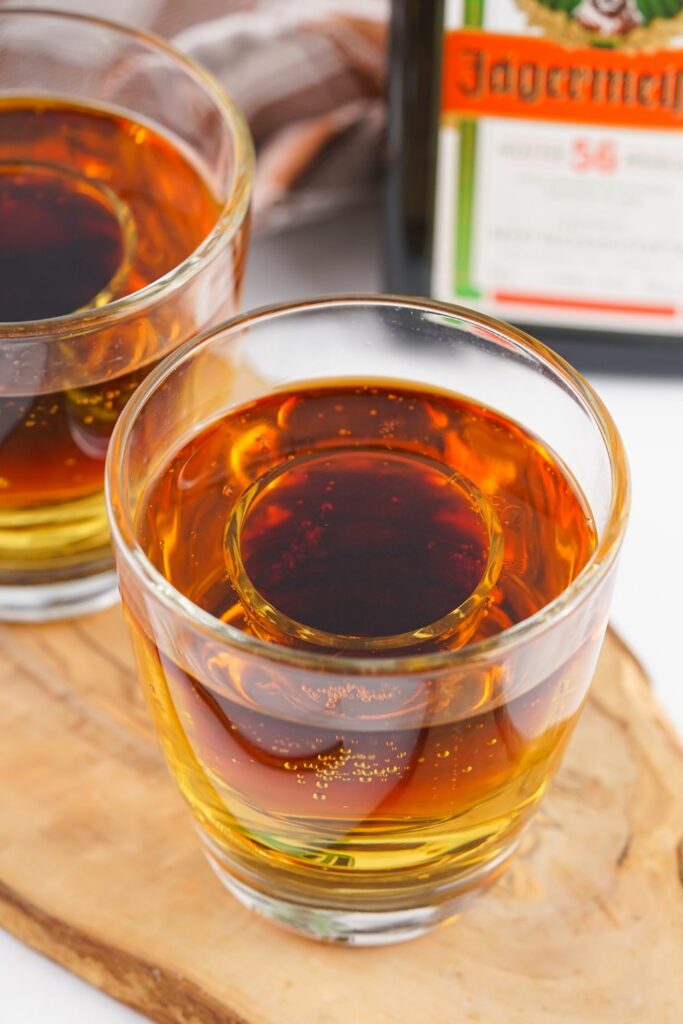 Jagerbomb shot