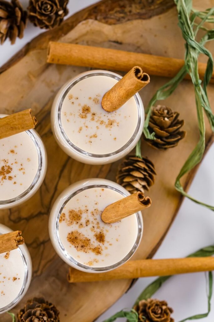 How to make an eggnog shot