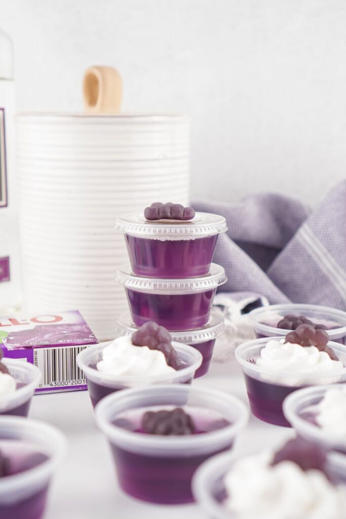 Grape jello shots